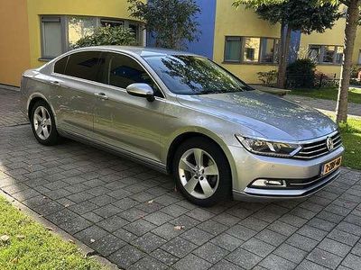 Gebruikt 2014 VW Passat Highline Sedan | € 12.000 (Duur)