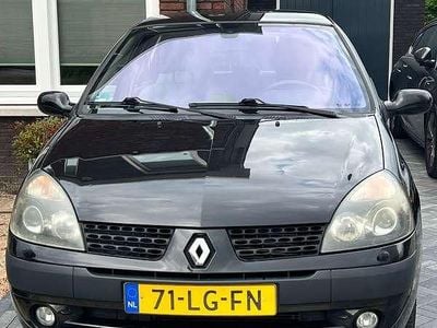 Renault Clio II