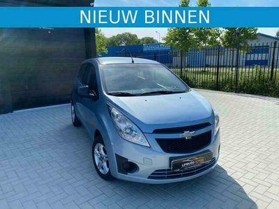 tweedehands Chevrolet Spark 1.0 benzine 5drs lage km NAP!