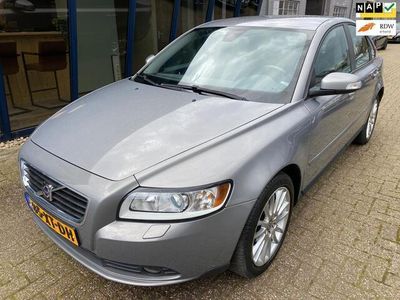 Grijs Occasion 2007 Volvo S40 Sedan | € 7.945 (Duur)