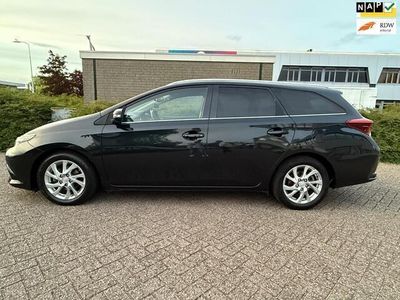 Toyota Auris Touring Sports