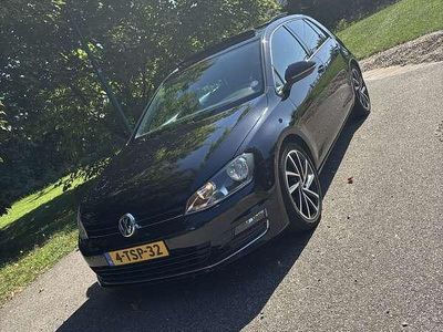Zwart Gebruikt 2014 VW Golf VII Highline Stationwagen | € 13.450 (Duur)