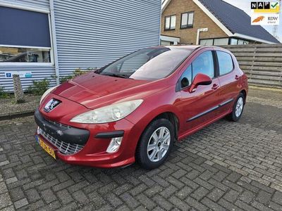 Rood Occasion 2008 Peugeot 308 Hatchback | € 1.950 (Eerlijke prijs)