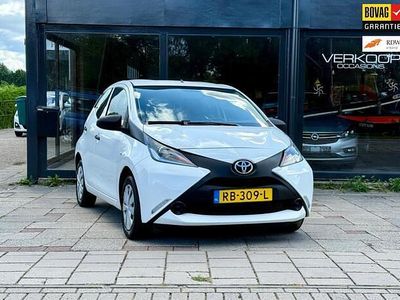 Wit Occasion 2017 Toyota Aygo Hatchback | € 8.950 (Eerlijke prijs)