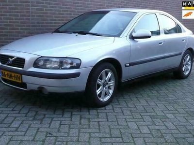 tweedehands Volvo S60 2.4 T , 200PK , TREKHAAK , LM VELGEN , YONGTIMER