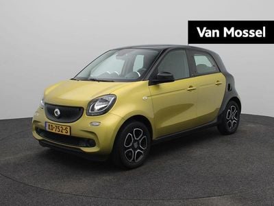 Occasion Smart ForFour Prime 71 PK (52 kW) 2016 Geel Hatchback