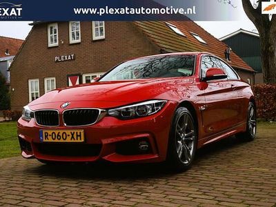 Rood (metallic) Occasion 2017 BMW M440 Executive Sedan | € 33.945