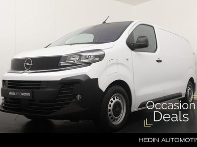 Wit Nieuw 2025 Opel Vivaro-e Combi Van | € 31.000 (Eerlijke prijs)