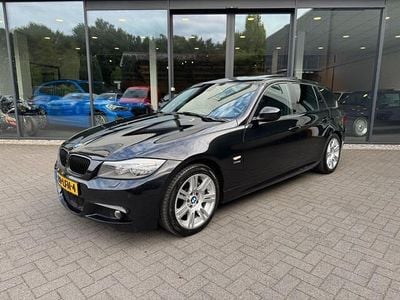 BMW 325