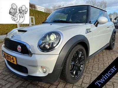 tweedehands Mini Cooper S COOPER SCAMDEN 50TH ED. ECC PANO LEDER XENON HARMAN KARDON