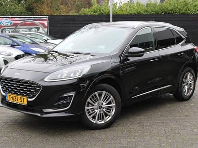 Zwart Occasion 2022 Ford Kuga Vignale SUV | € 25.995 (Eerlijke prijs)