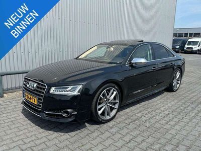 Zwart Gebruikt 2015 Audi S8 plus S-Line Sedan | € 44.950