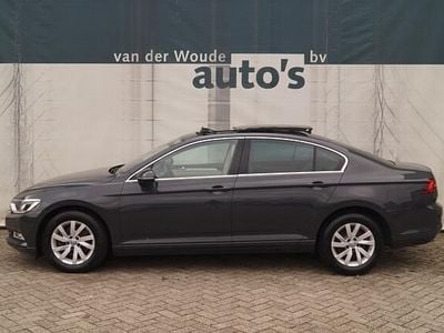Grijs Gebruikt 2018 VW Passat Comfortline Sedan | € 15.900 (Eerlijke prijs)