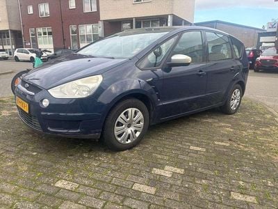 Blauw Gebruikt 2010 Ford S-MAX Trend MPV | € 1.950 (Eerlijke prijs)