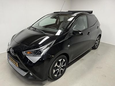 Zwart Gebruikt 2021 Toyota Aygo X-clusiv Hatchback | € 13.250 (Eerlijke prijs)