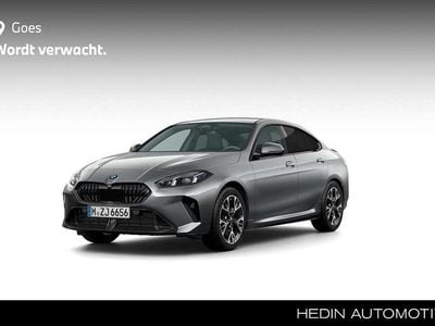 Grijs Nieuw 2025 BMW 220 Shadowline Coupé | € 54.286 (Eerlijke prijs)