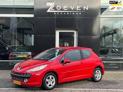 Rood Occasion 2006 Peugeot 207 Hatchback | € 1.195 (Goede deal)
