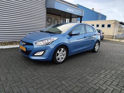Blauw Occasion 2012 Hyundai i30 Hatchback | € 8.750 (Eerlijke prijs)
