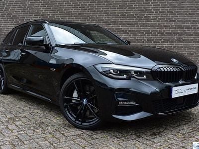 Occasion BMW 330 Executive 291 PK (214 kW) 2022 Zwart Stationwagen