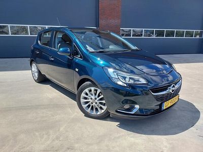 Groen Occasion 2015 Opel Corsa Cosmo Hatchback | € 4.750 (Eerlijke prijs)