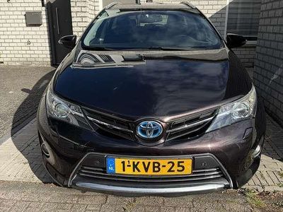 Toyota Auris Hybrid