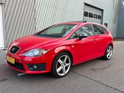 Rood Gebruikt 2013 Seat Leon FR Stationwagen | € 7.950 (Super prijs)