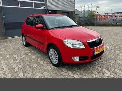 Occasion Skoda Fabia Ambiente 86 PK (63 kW) 2007 Rood Sedan