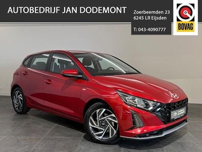 Rood Gebruikt 2024 Hyundai i20 Comfort Hatchback | € 19.900 (Eerlijke prijs)