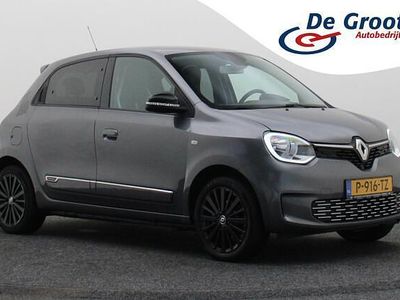Occasion Renault Twingo Urban Night 60 kW (82 PK) 2022 Grijs (metallic) Hatchback