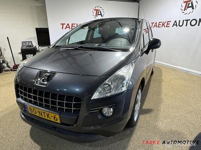 Grijs Gebruikt 2010 Peugeot 3008 MPV | € 1.950 (Eerlijke prijs)