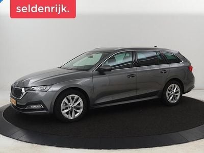 Grijs Occasion 2023 Skoda Octavia Business Line Stationwagen | € 16.900 (Eerlijke prijs)