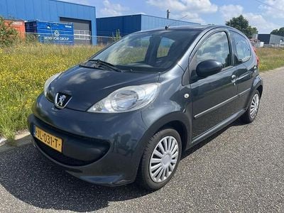 Grijs Gebruikt 2008 Peugeot 107 Hatchback | € 1.999 (Eerlijke prijs)