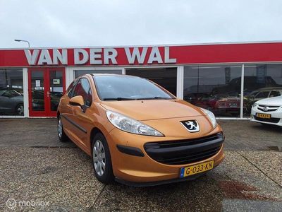 Oranje Occasion 2006 Peugeot 207 Hatchback | € 1.575 (Eerlijke prijs)