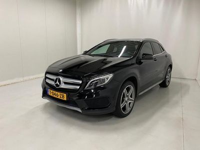 tweedehands Mercedes GLA200 AMG Navi Camera Trekhaak 19inch LM Bi-Xenon Koplam