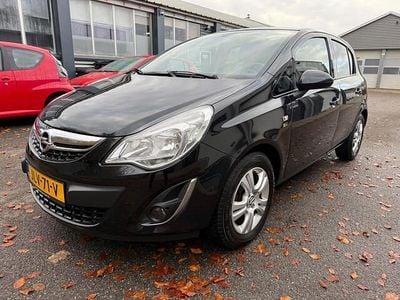 Zwart (metallic) Occasion 2012 Opel Corsa Selection Van | € 4.500 (Eerlijke prijs)