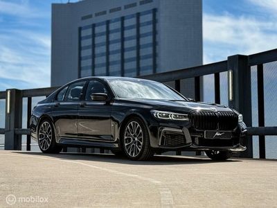 BMW 745