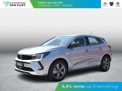 Grijs Occasion 2024 Opel Grandland X Edition SUV | € 28.144 (Eerlijke prijs)