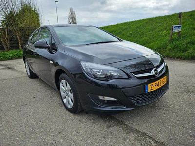 tweedehands Opel Astra 1.4 Turbo Sport +Navi/PDC/Cruise/NW APK