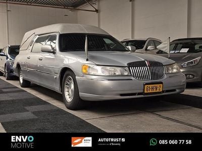 Grijs Gebruikt 2001 Lincoln Town Car Sedan | € 5.750