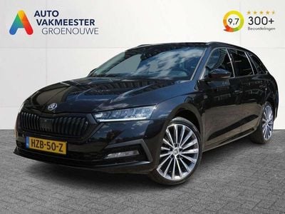 Zwart Occasion 2022 Skoda Octavia SportLine Stationwagen | € 24.245 (Eerlijke prijs)