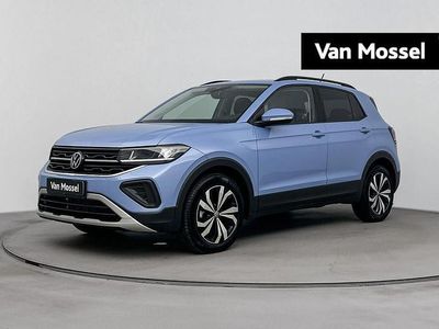 Blauw Occasion 2025 VW T-Cross Edition SUV | € 30.900 (Eerlijke prijs)