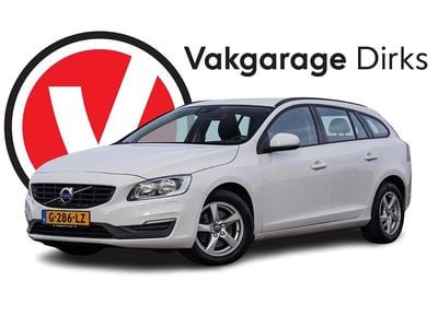 Wit Gebruikt 2017 Volvo V60 Kinetic Stationwagen | € 16.940 (Eerlijke prijs)