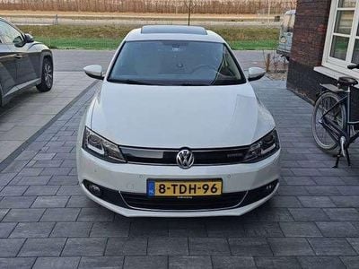 Wit Gebruikt 2013 VW Jetta Highline Sedan | € 7.500 (Iets duurder)