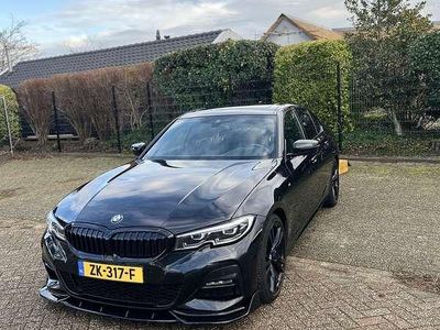 Zwart Gebruikt 2019 BMW 330 M Sport Sedan | € 29.500 (Iets duurder)