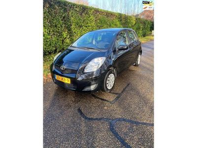 tweedehands Toyota Yaris 1.0 VVTi Acces