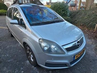 Gebruikt 2005 Opel Zafira MPV | € 2.000 (Iets duurder)
