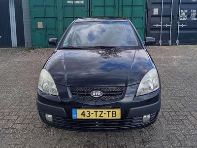 Occasion Kia Rio 97 PK (71 kW) 2007 Zwart Hatchback