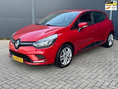 tweedehands Renault Clio IV 0.9 TCe Zen Cruise / Navi / led / Facelift