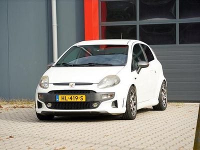 Gebruikt 2011 Fiat Punto Abarth | € 7.699 (Eerlijke prijs)