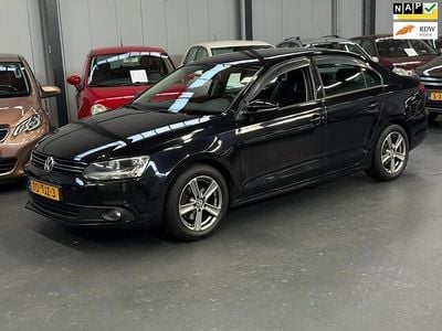Zwart Occasion 2012 VW Jetta Comfortline Sedan | € 5.999 (Eerlijke prijs)